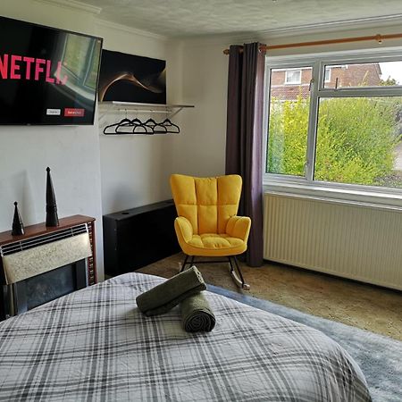 فندق Mossbank House Luton Airport المظهر الخارجي الصورة